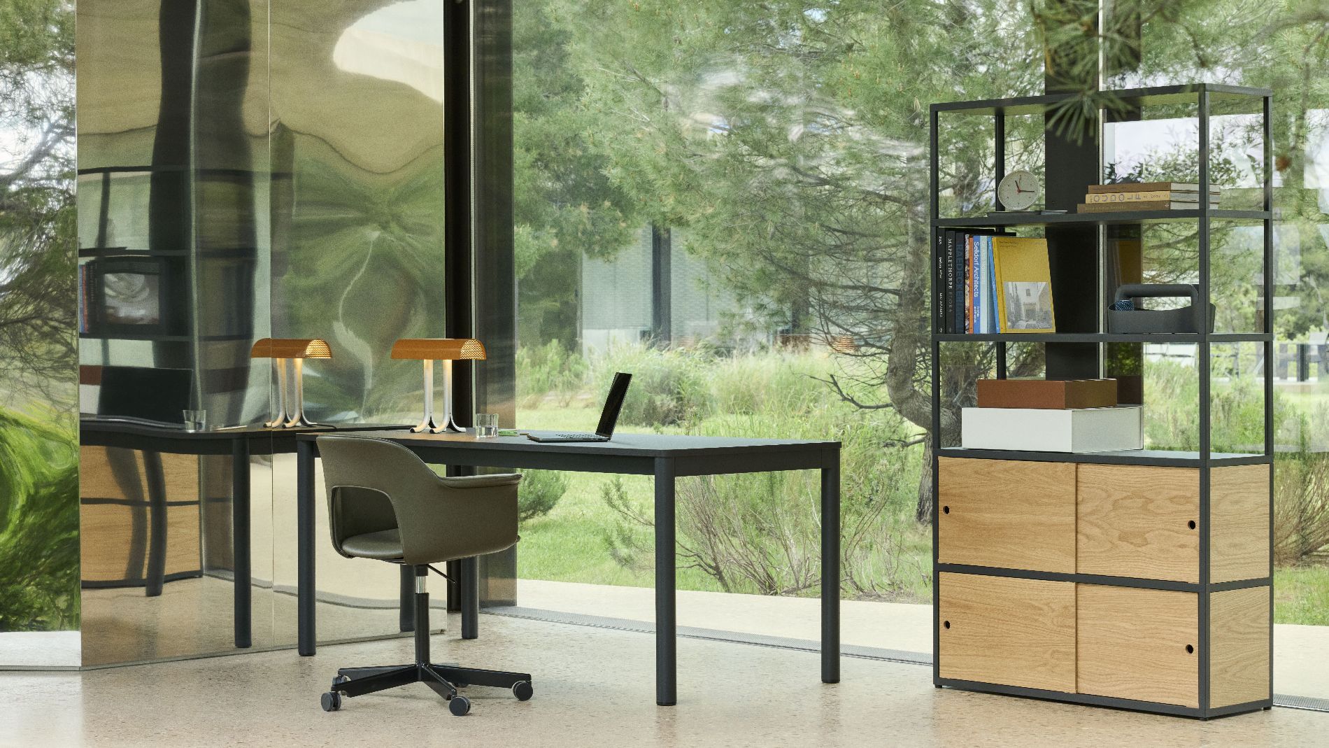 Layout Armchair 244 Armlehnstuhl 5-Sternfuß Hay