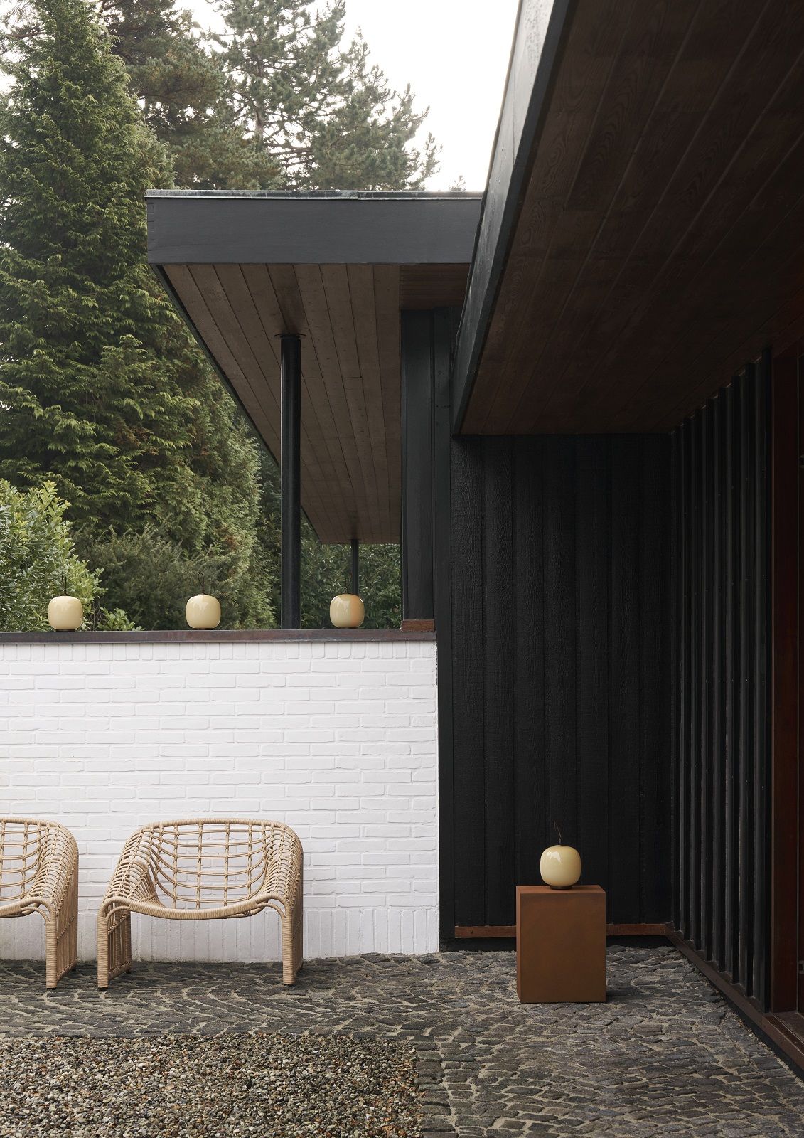 VL 45 Radiohus Portable Tischleuchte / Akkuleuchte Louis Poulsen