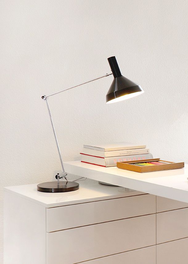 TYPE 60 Tischleuchte Baltensweiler