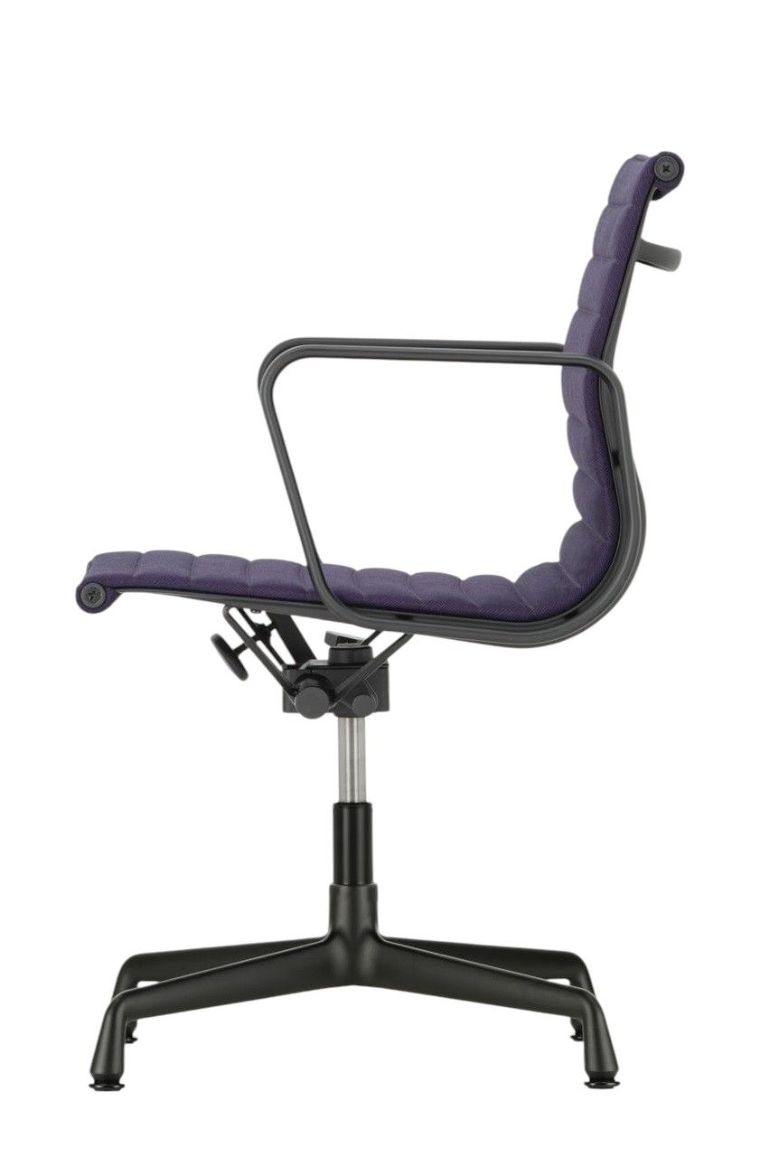 Aluminium Chair EA 131 / EA131 Stuhl Vitra