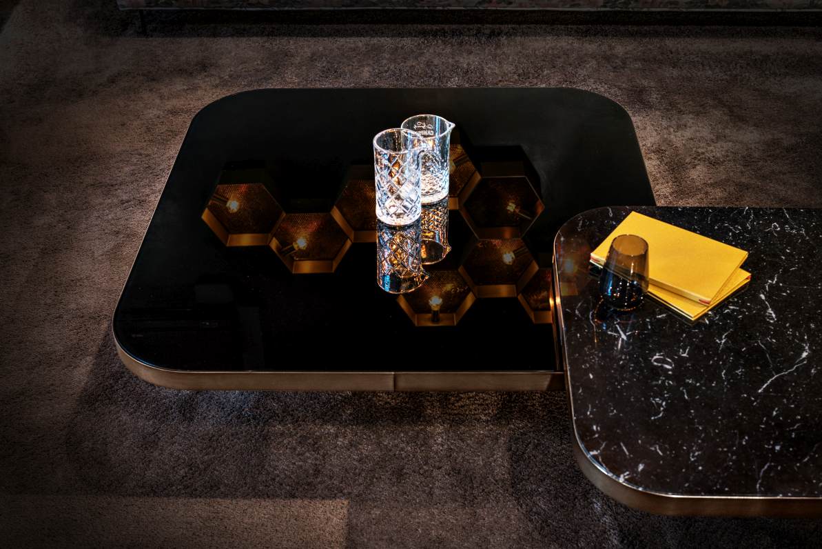 Bow Coffee Table Couchtisch No. 5 ClassiCon