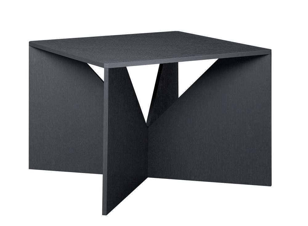 Calvert FK04 Couchtisch e15