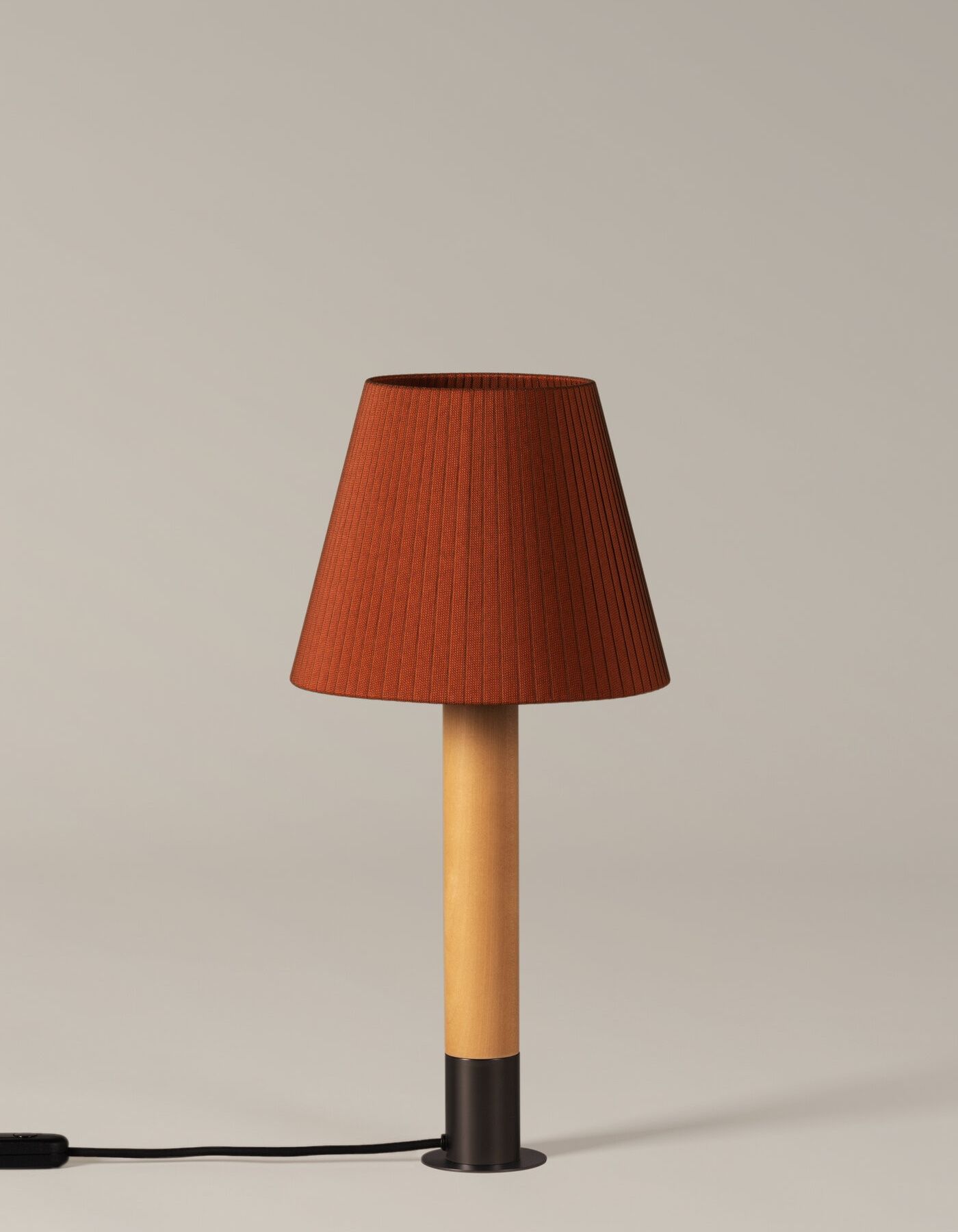 Basica Tischleuchte Santa & Cole