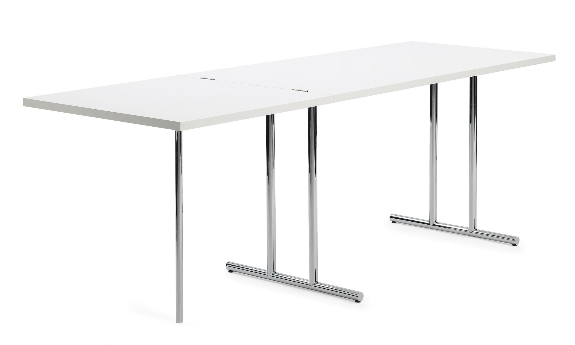 Weißer Lou Perou Ausklapptisch von ClassiCon mit verchromtem Gestell, ideal als Konferenztisch oder Esstisch.