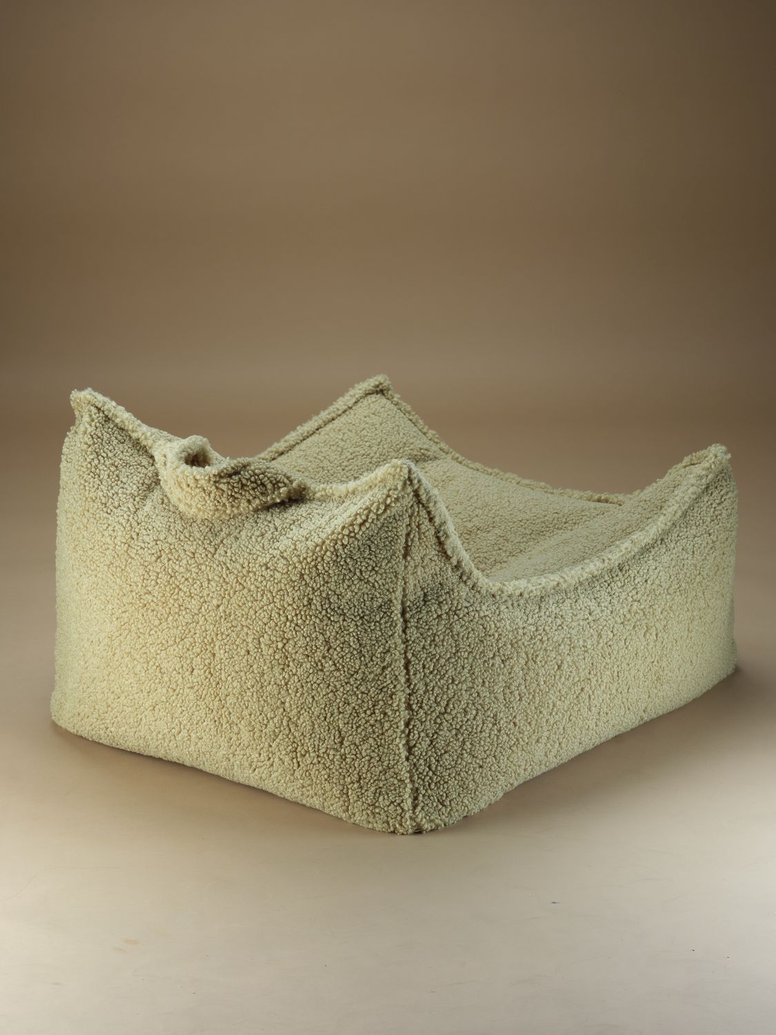 Kindersitzsack Sessel Teddystoff Matcha Wigiwama