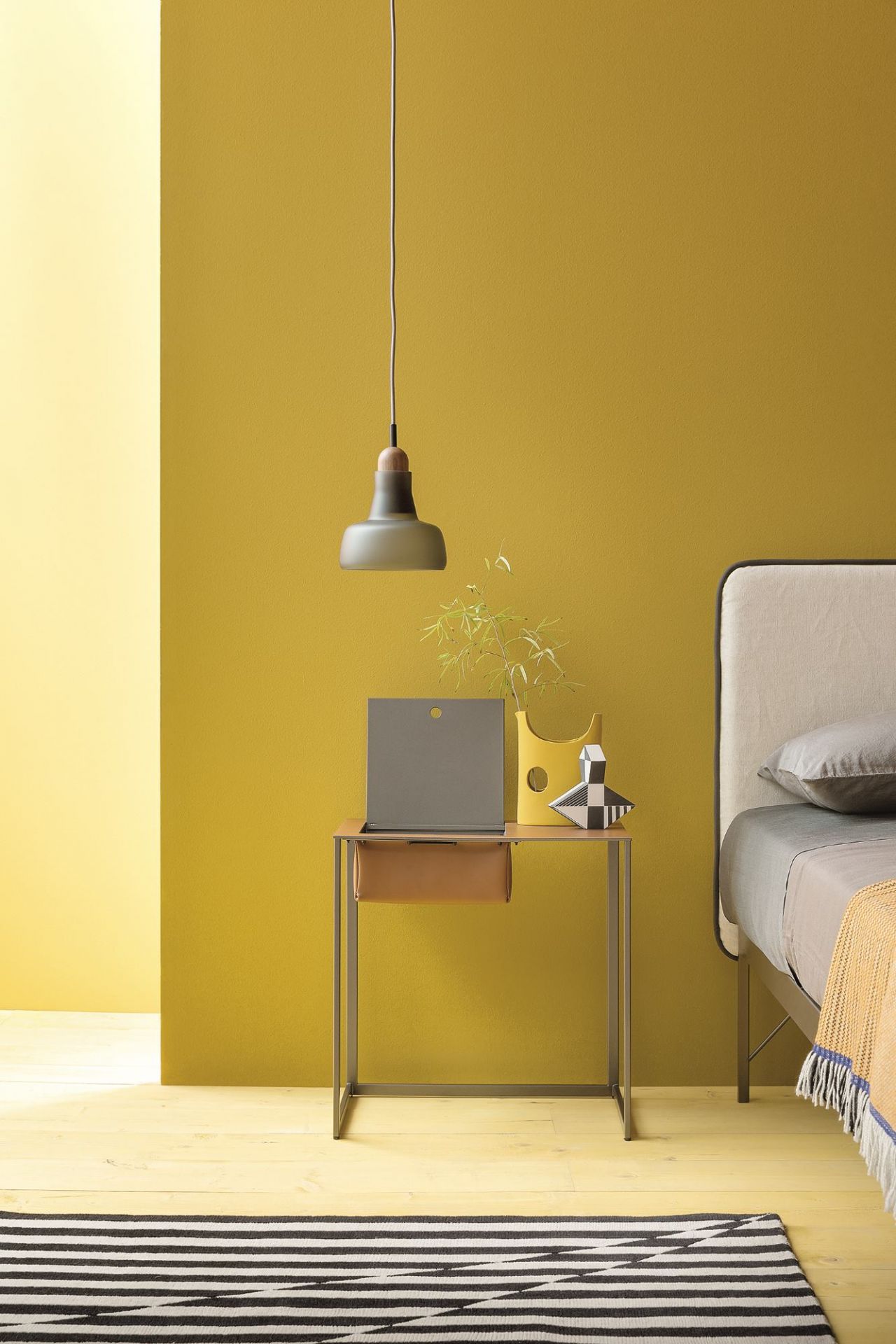 Taschino Nachttisch Zanotta