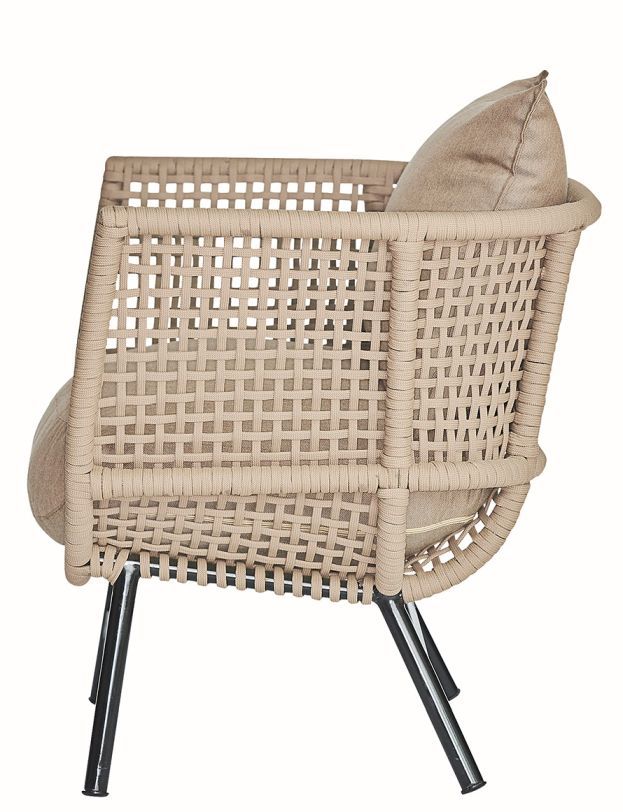 Suka Lounge Sessel Outdoor Jan Kurtz in Taupe, seitliche Ansicht mit Kissen und schwarzen Beinen.