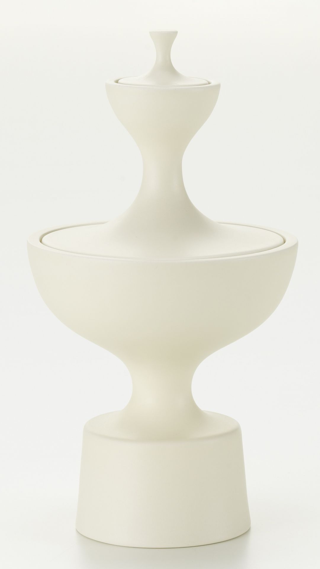 Cremefarbener Keramikbehälter mit Deckel, Vitra Creme, zur Aufbewahrung und Dekoration.