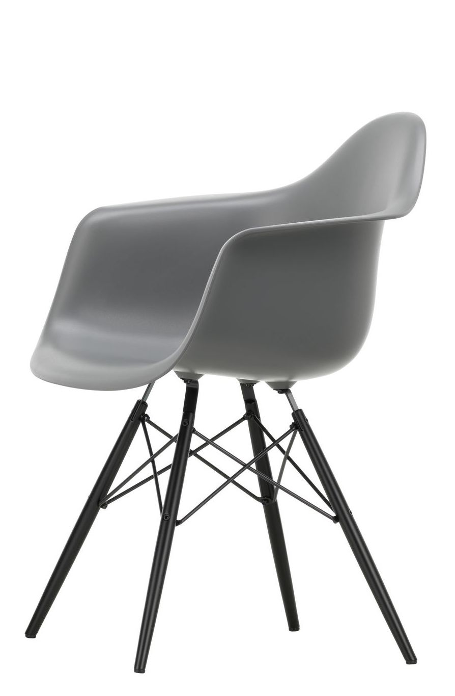 Eames Plastic Arm Chair DAW Stuhl Vitra