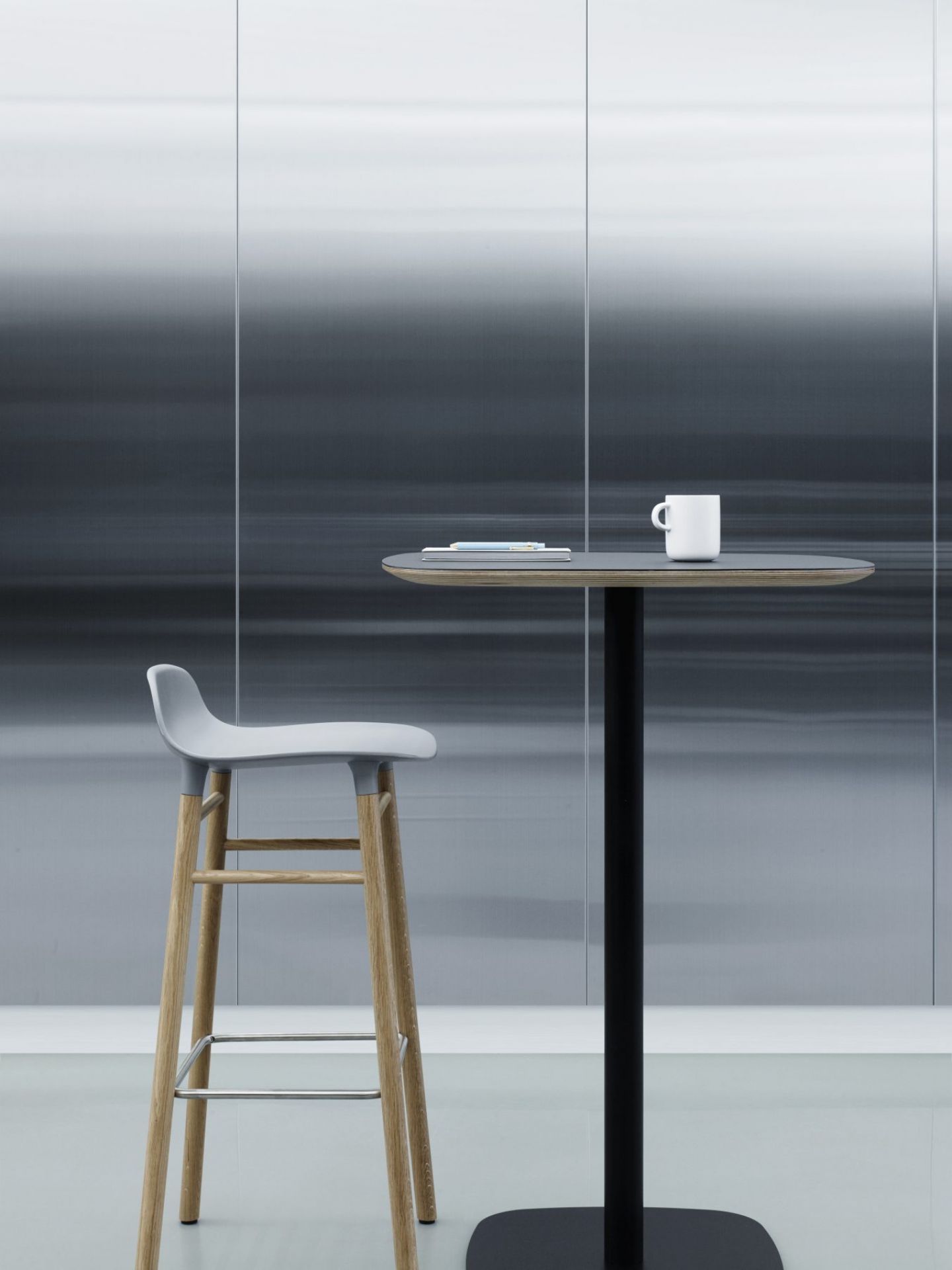 Form Barstool Barhocker H 75 cm Holz Normann Copenhagen