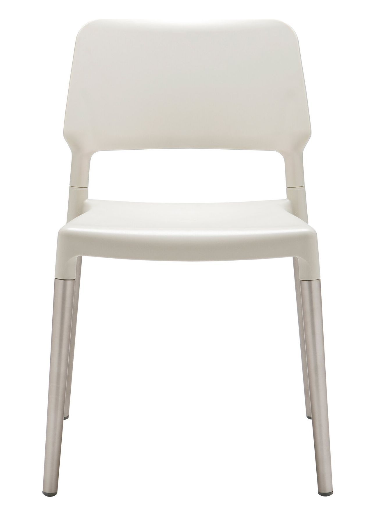 Belloch Stuhl: Weißer Outdoorstuhl mit Aluminiumbeinen von Santa & Cole, Frontansicht.