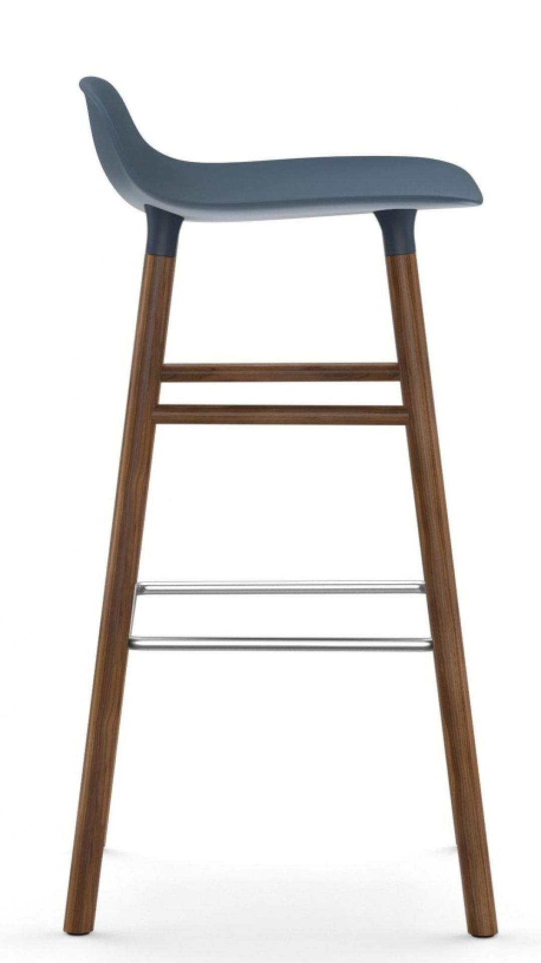 Form Barstool Barhocker von Normann Copenhagen, H 75 cm, mit Holzbeinen und Fußstütze.