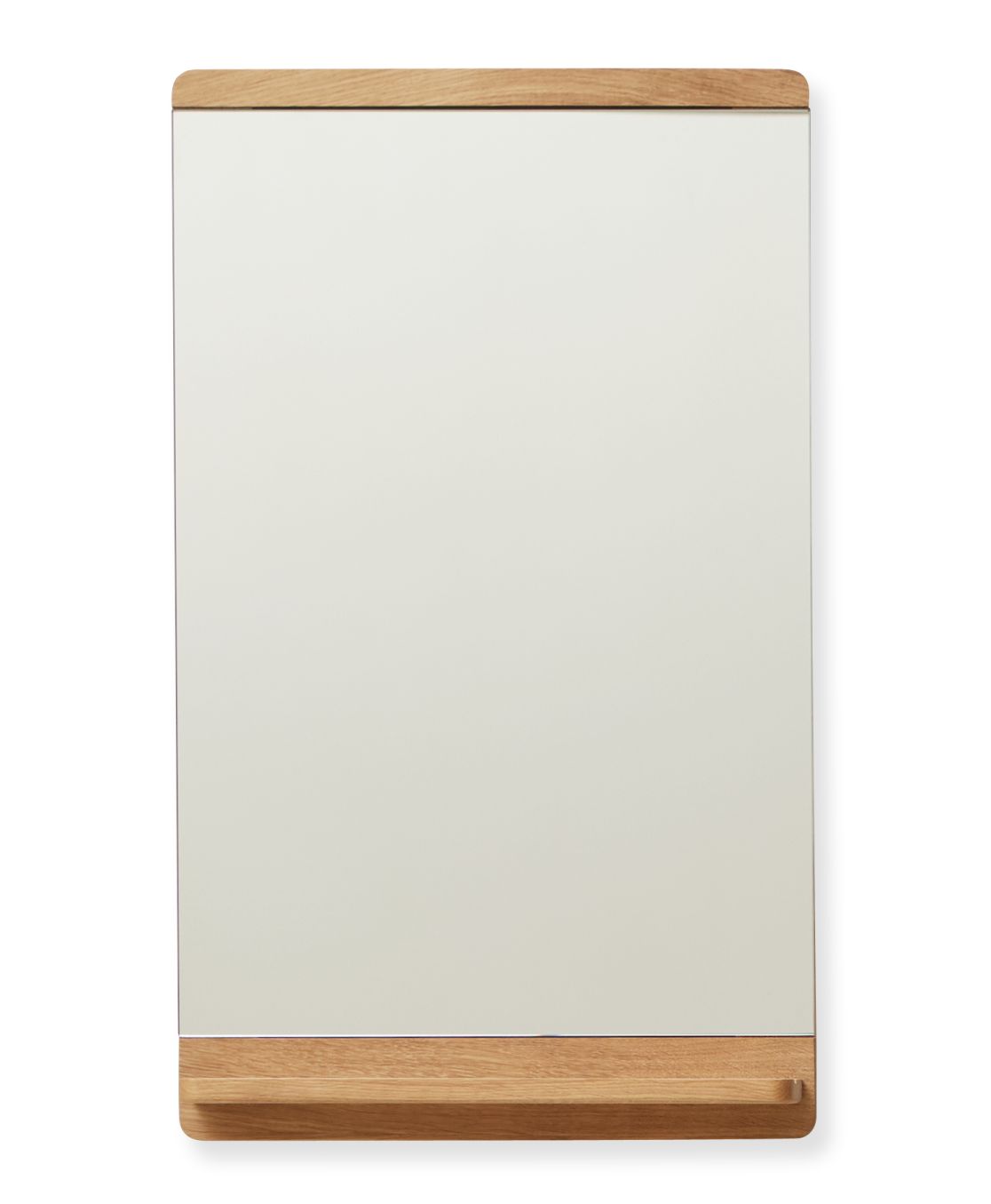 Rim Wandspiegel von Form & Refine aus Eiche, rechteckig mit Ablage. Moderner Spiegel für Bad und Flur.