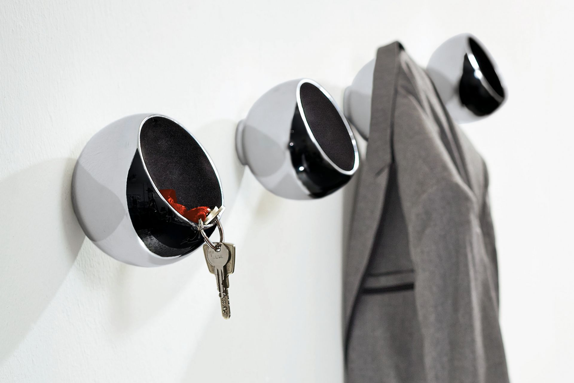 Philippi Sphere Garderobenkugeln: Wandgarderobe mit Schlüssel, Kleidung und modernem Design. Dekorative Aufbewahrung für Flur.