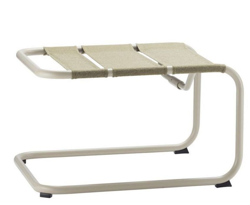 Thonet Hocker S 35 NH für den Außenbereich, modernes Design mit beigem Textilbezug.