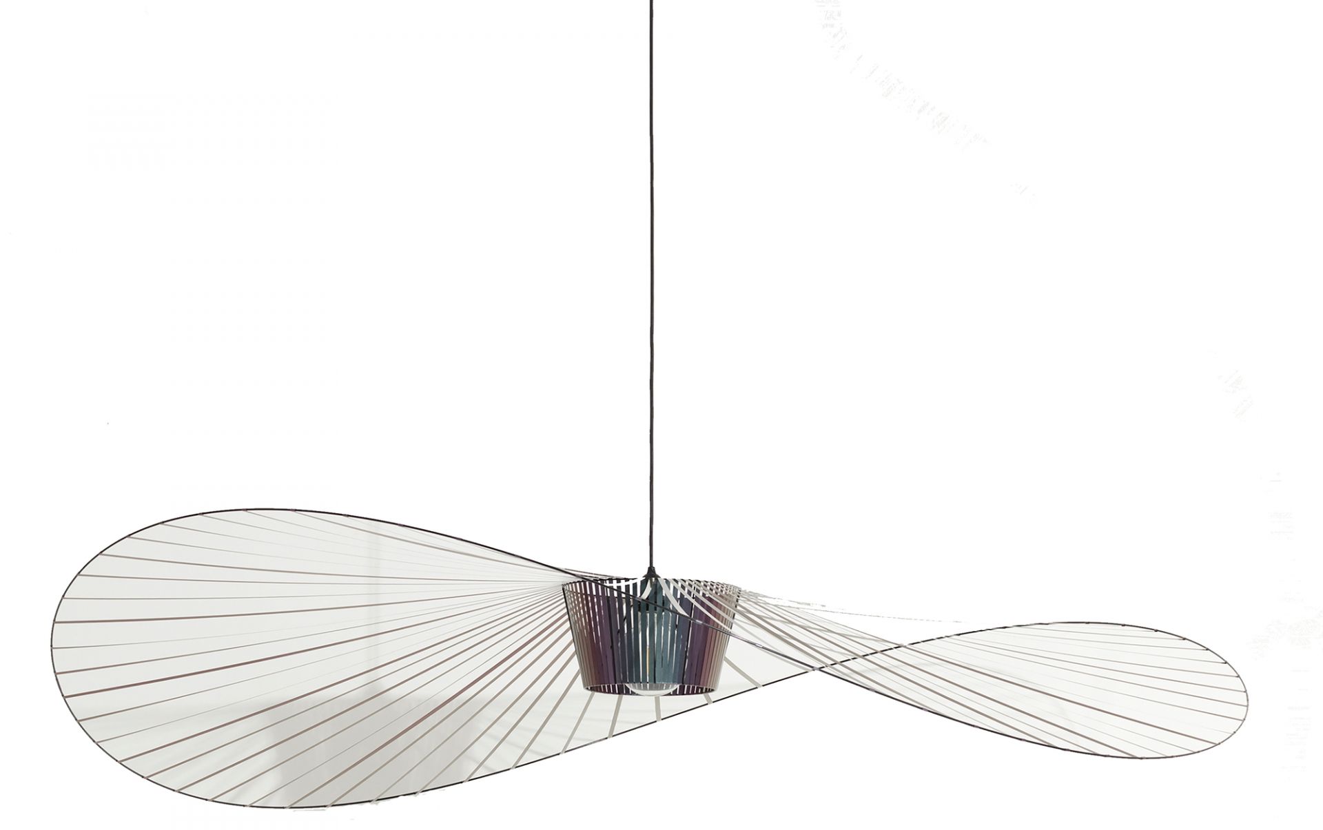 Vertigo Pendelleuchte von Petite Friture, große Hängelampe mit grafischem Schirm und filigranem Design.