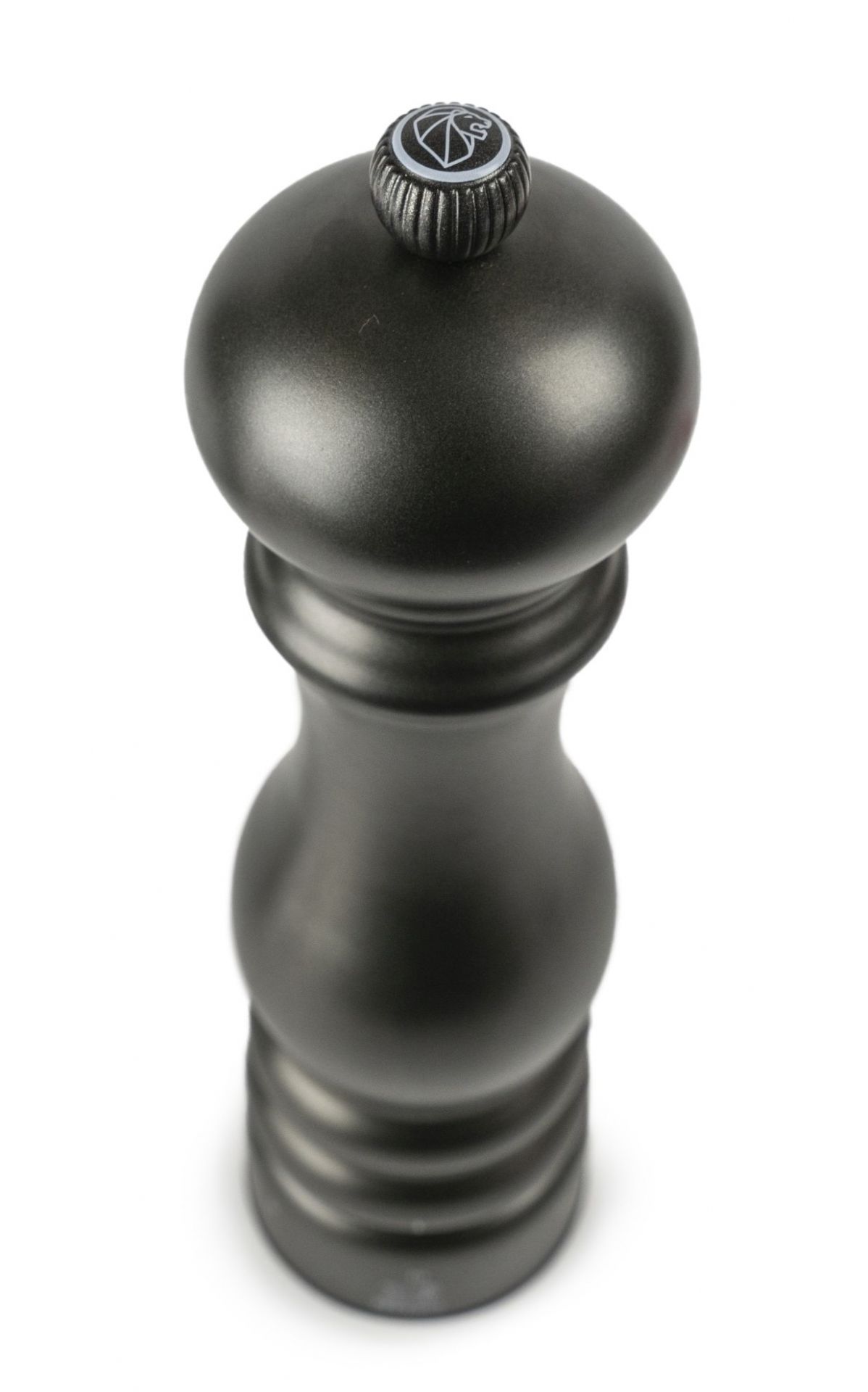 Nahaufnahme der Peugeot Paris Chef Salzmühle in Carbon, 22 cm, Einzelstück.