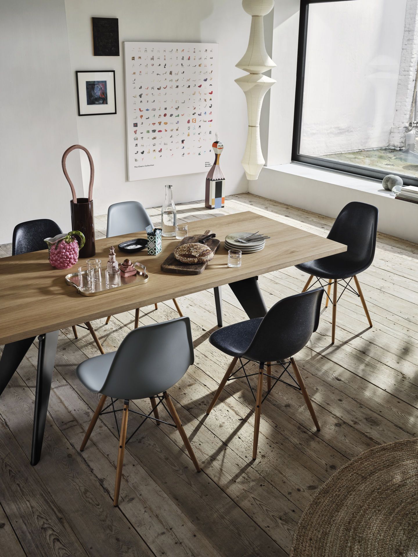 Eames Fiberglass Chair DSW Stuhl Vitra